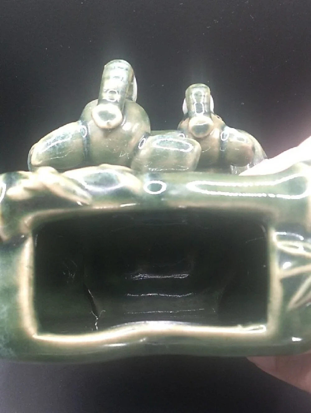 Vintage Majolica-style Green Ceramic Elephant Planter/Vase (B9)